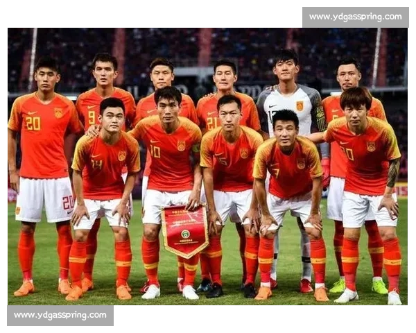 国足对阵巴拿马全场回顾与关键表现解析分析球员状态与战术变化